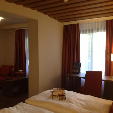 Romantisches Menzhausen 4*