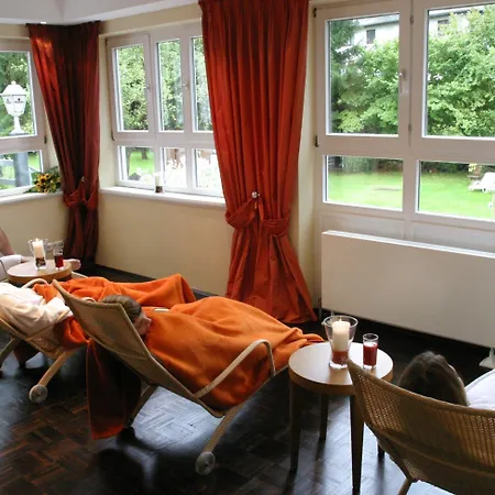 Hotel Romantisches Menzhausen 4*