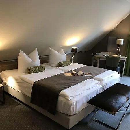 Romantisches Menzhausen Hotel 4*